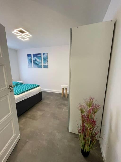 Komfortable Ferienwohnung In Halle-Kroellwitz Halle  Zewnętrze zdjęcie